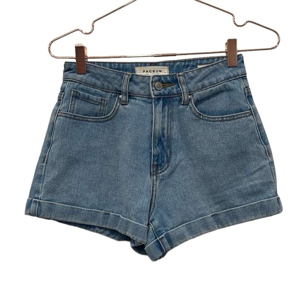 Pacsun Mom Jean Shorts. Size 24